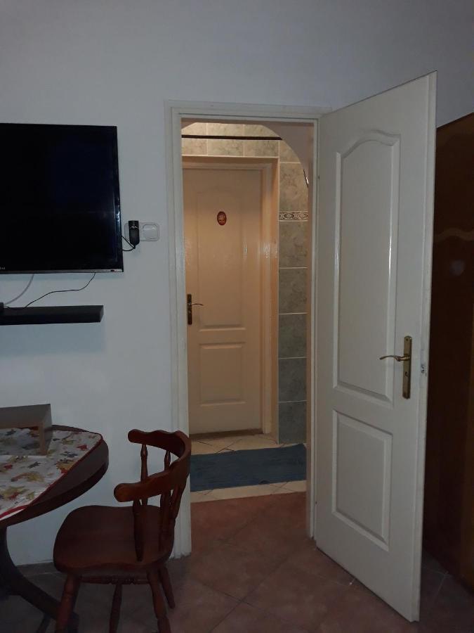 Flamingo Apartman 索普隆 外观 照片